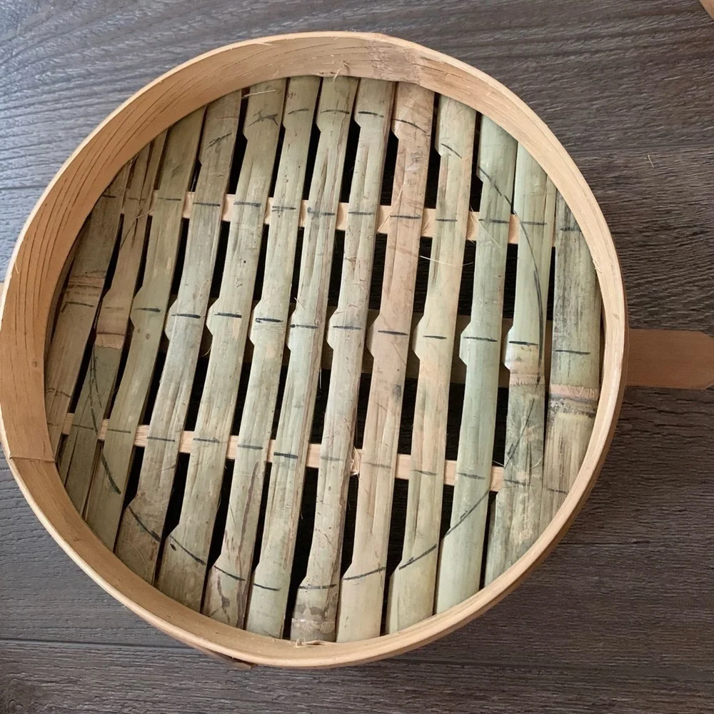 Bamboo steamer